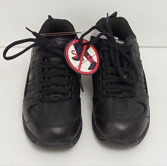Converse Shoes - NIB CONVERSE Women's Work Shoes SIZE: 6.5 MEDIUM